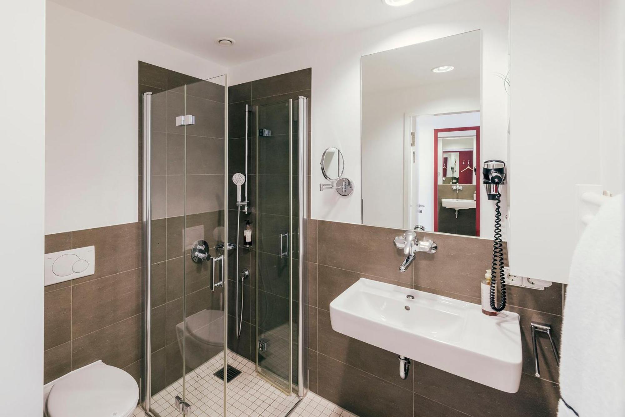 Gzt Das Gaestehaus Тюбінген Екстер'єр фото